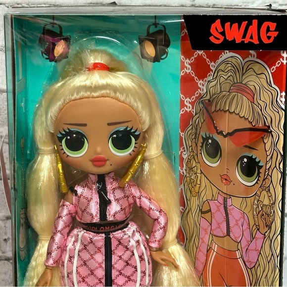 L.O.L. Surprise OMG Swag 2023 Fashion Doll with Multiple Surprises 2 Looks NEW - Picture 3 of 12